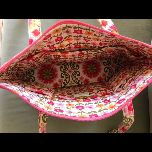 Vera Bradley Folkloric Quilted Tote Handbag - Picture 3 of 4